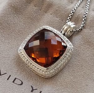 DY Albion 20×20mm Red Garnet Pendant Necklace